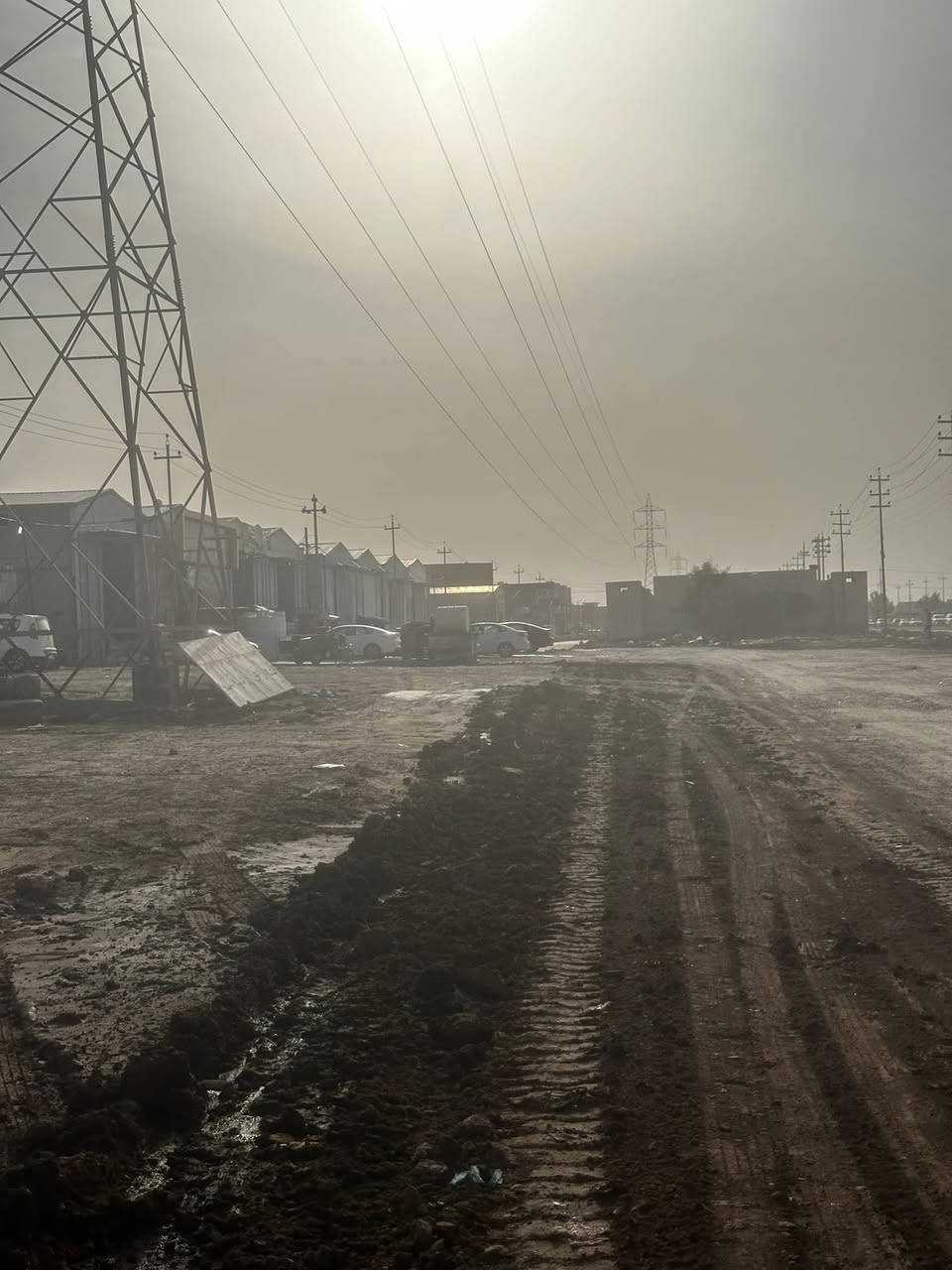 جملون للأيجار للأستفسار الأتصال على الرقم 
***********
