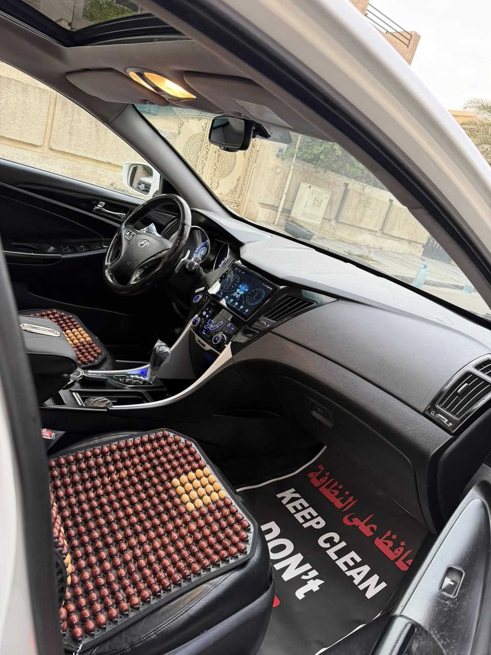 السلام عليكم 
هونداي سوناتا موديل 2011 خليجي مكفولة مكينة 2400 دوش ستيراد خاص فول مواصفات أعله فئه بصمه بانوراما تحكم ستيرن كير بالستيرن شاشه كامرا حساسات خلفيه مري شفط + اشاير بالمري كشن كهرباء بك لايت لد تبريد بيانو لمس نظام ترحيب ثلاث انظمه قيادة بعد بيه هواي مواصفات سيارة احلة من الصور مكفولة من الضرر الصبغ مكينه كير صدر تبريد تدفئة تخم تاير باتري كله جديد كامله بالعافيه عل ياخذها سيارة جديدة رقم سليمانية ثاني يوم تحويل مكان السيارة بغداد الاعظمية سعر 135 وبيه مجال بسيط رقم موبايل ***********
‭0770 308 5731‬
