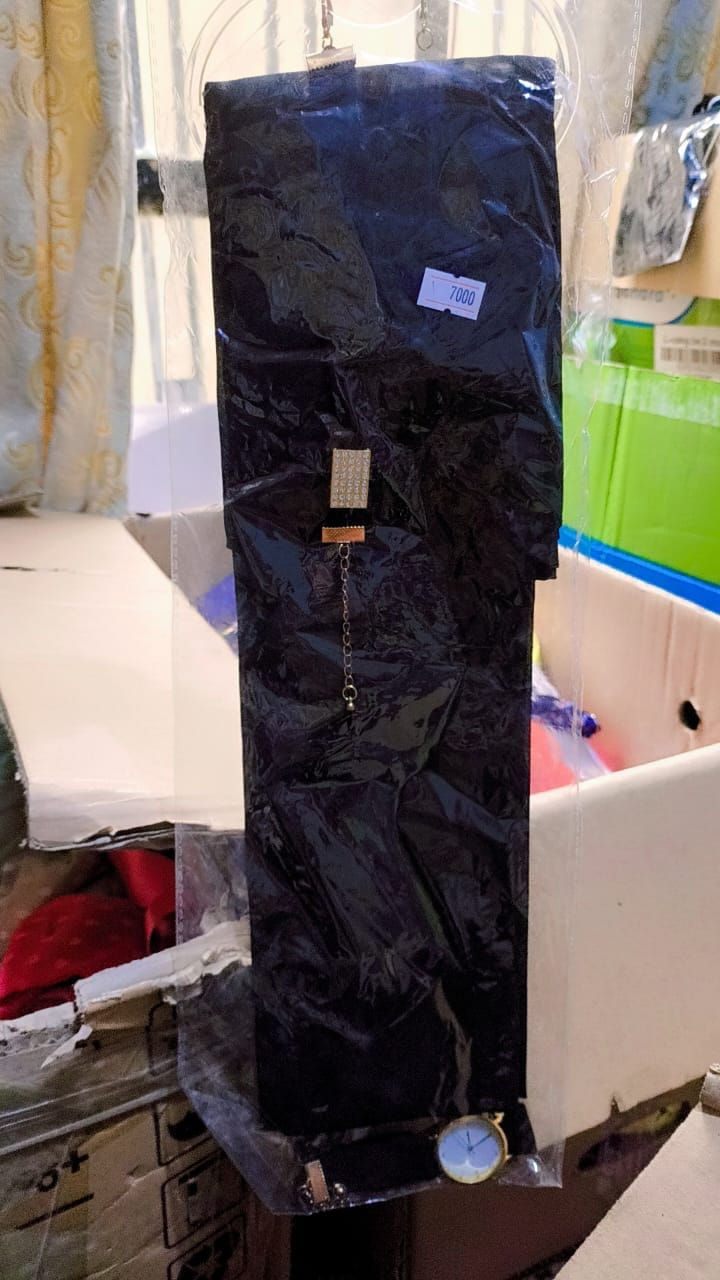 سلام عليكم ملابس شلعه للبيع
جديد تركي تصفيه مجمع
التواصل على ***********
