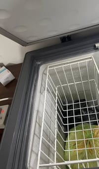 مجمده نظيفه السعر 150 بيه مجال 07712277447