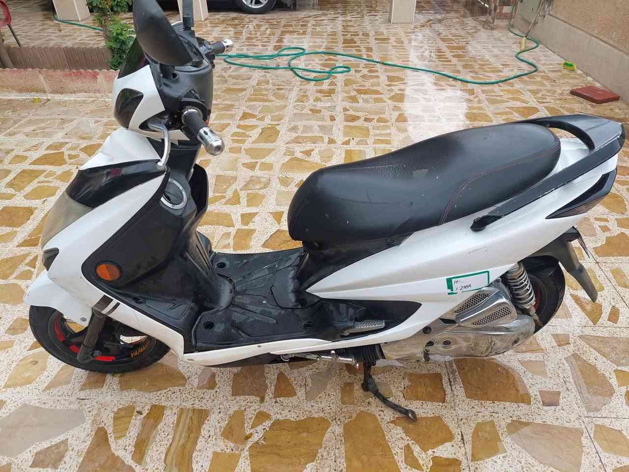 ♦️ سلام عليكم
♦️دراجة سكنس ياباني شمعة موديل 2015
♦️ دراجة نوزل ♦️الون ابيض♦️
♦️كهربائيات اشاير لايت عالي ناصي كلهن شغالات
♦️الدراجة بيهة عطل وديت اكثر من مصلح مايعرفون للنوزل الة جهاز فحص يربطون ويطلعون خلل 
الدراجة مرة تشتغل مرة لا وبطسة تطفة محد يعرفلهة فيشة نوزل جويتر فيتبم يمنة بالمقدادية مايعرفولهة ابيع هل موجود كوم حديد 
♦️اوراق كاملة 🧿

♦️السعر مناسب تاخذ كوم حديد واسئل الرمبة مالتهة بيشش 

♦️المكان ديالى المقدادية 
 
الرقم بي واتساب بالفيس مامتواجد الشراي يتصل
♦️📞📞📞  ***********📞📞📞♦️
