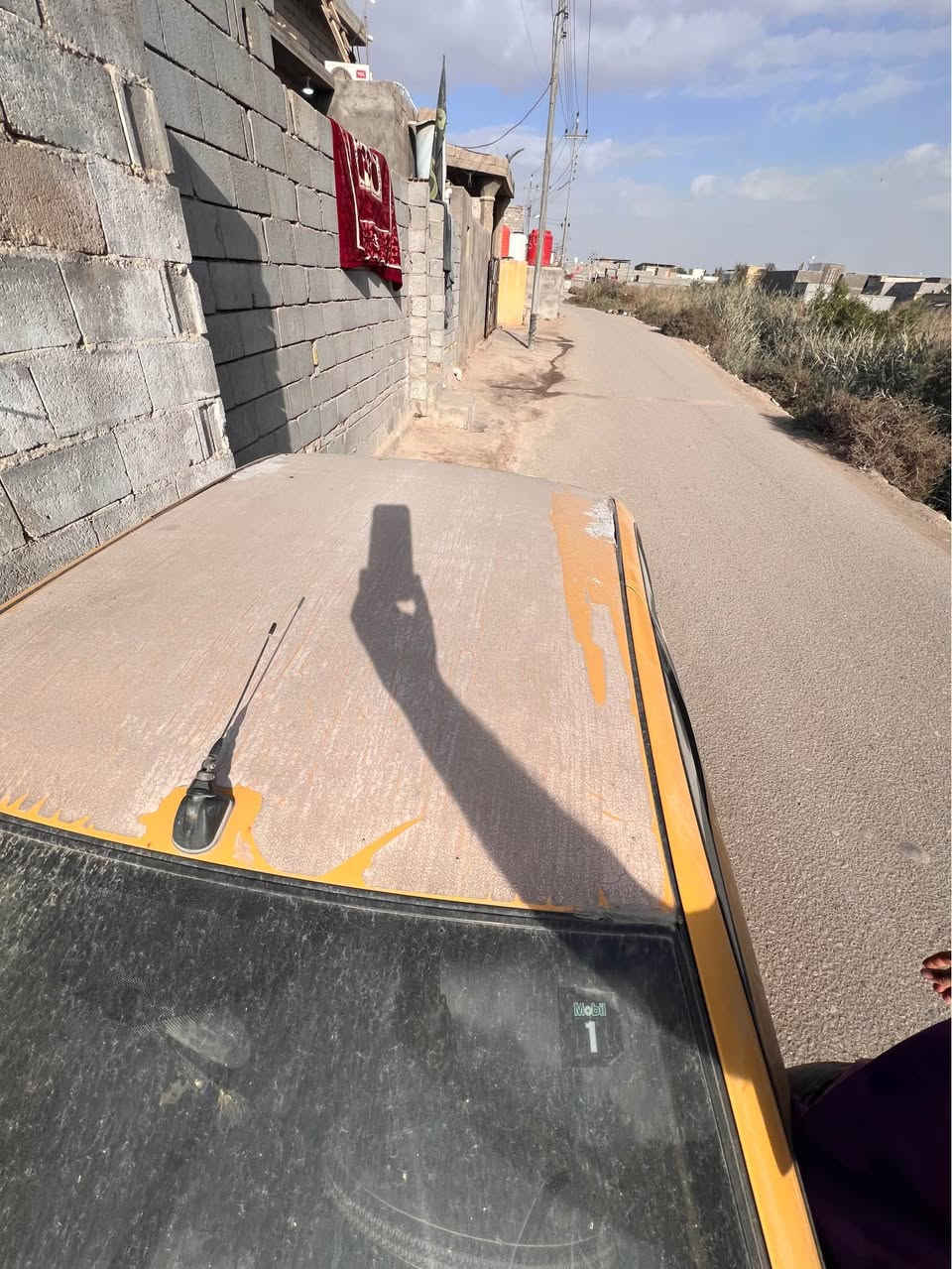 السلام عليكم خواتي سمند ناطقه 2011
السياره جانت جاهزه بس حتركت عدي وتضررت الضفاير ولدعاميه ولفانات  كيره نعمه مكينته كايمه ونزلته من السياره بديه حلو وغرفته حلوه تبريده الغاز طار بلحريق 
سنويته تنتهي بشهر 12 راعيه يريد تحويل  ابيع كوم حديد اتكفل بصولياته  فقط رجاأ شباب يلي مايعجبه سعره لا يعلق   وتفاصيل اكثر نتصل *********** البصرة, العراق
