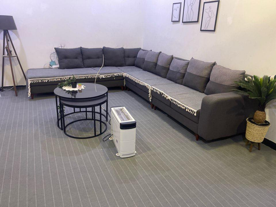 اثاث بيت للبيع بسبب الانتقال كلهن جدد شخط مابيهن الكورنر 3 ونص ب2 سعرة 650تسكام شغل نجارين مو بيعي ابو الفلين
التخم بمليون و100 هو وطبلة كامل  ميز مكتب الثكيل ب250 هو والكرسي جهاز الجري ب90 جهاز الرياضة ب150 وياه زوج دمبلس 12كيلو هدية كلهن بنص سعرهن امانة الله شخط مابيهن جدد دراجة الاطفال ب80 قفل كاملة وشغالة الحجم الجبير هذا رقم تليفون *********** العنوان حي الجامعة
