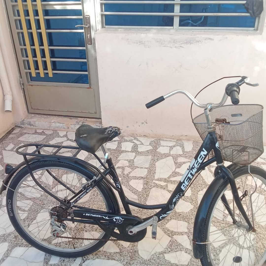 بايسكل للبيع جديد سعره 100 إلف اوبي مجال قليل ***********
