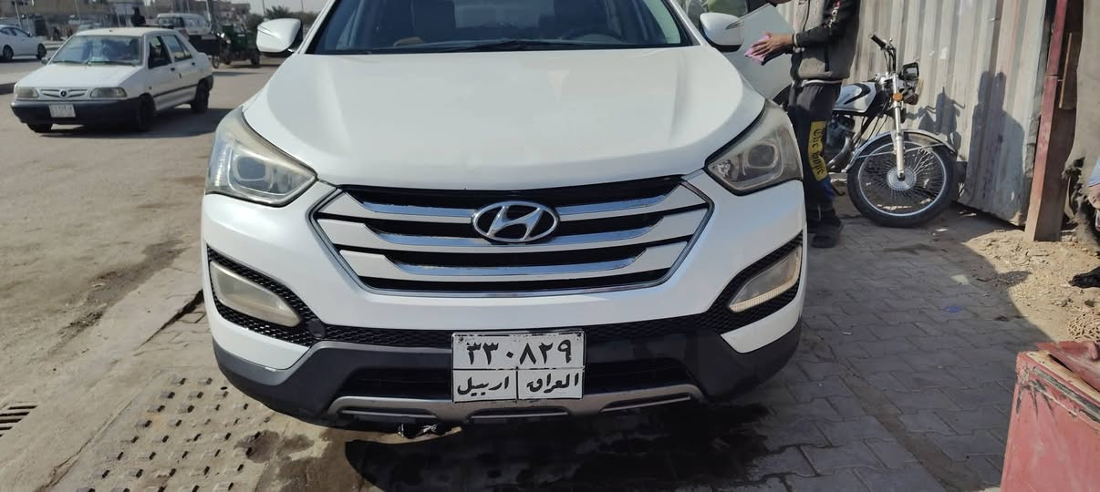 السلام عليكم 
سنتافي رقم اربيل للبيع 2014 شكل 15 متجاية ابيع صبغ عام سيارة حلوه ونظيفة وجاهزة كير محرك لغد حوض شواصي براكيتات كفاله اهواي بيها مواصفات حلوه مكان النجف السعر 122 وبيها مجال بسيط 
***********
