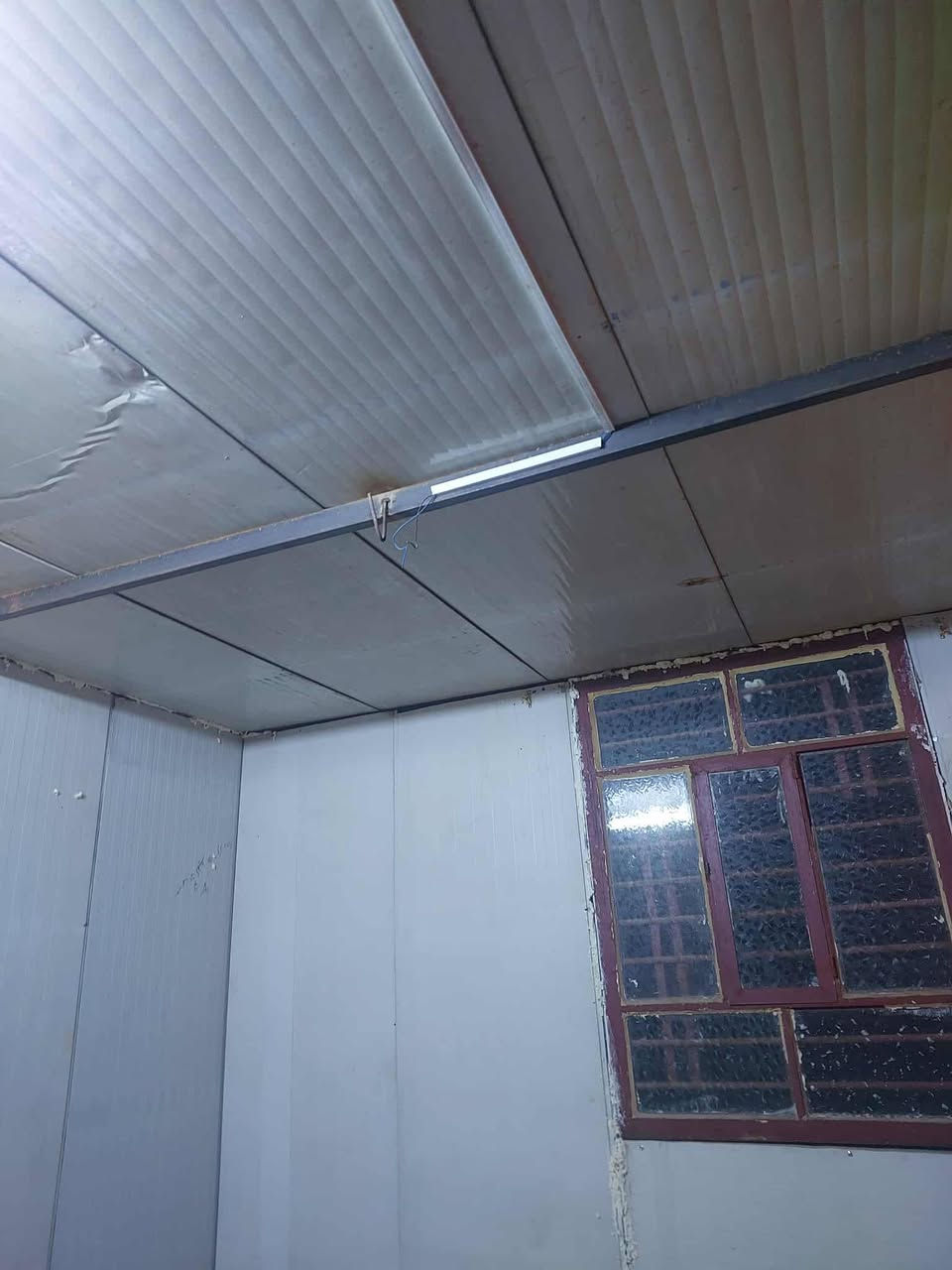 غرف نوم عدد 2 مطبخ صحيات داخلي حمام داخلي هول كلدور عنوان بابل حي الامام قرب مسجد  الرحمان ***********=***********
