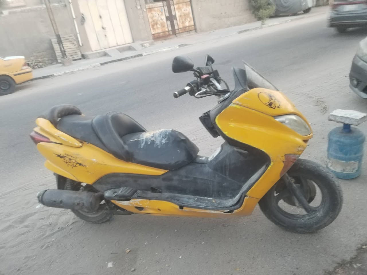 فورزة ٨ للبيع نظافة ممتازة
السعر ٩٠٠ الف بي مجال للشراي المكان البصرة التحسينيه للتواصل ***********
