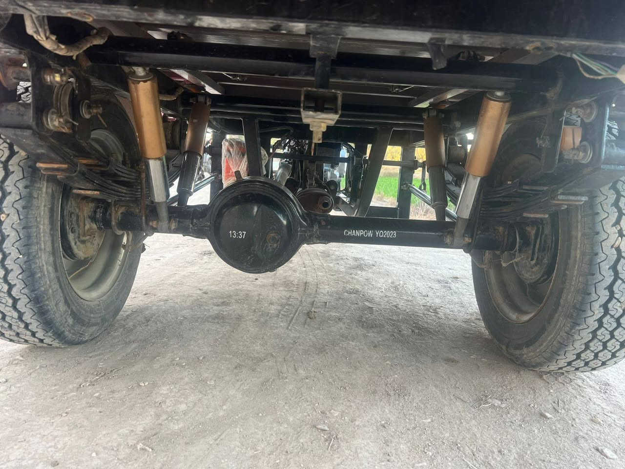 ستوته لبيع موديل 23 طالعه ب24 مرقمه مكان طريق كربلاء نجف عامود 870 السعر خاص 0770 870 5394
