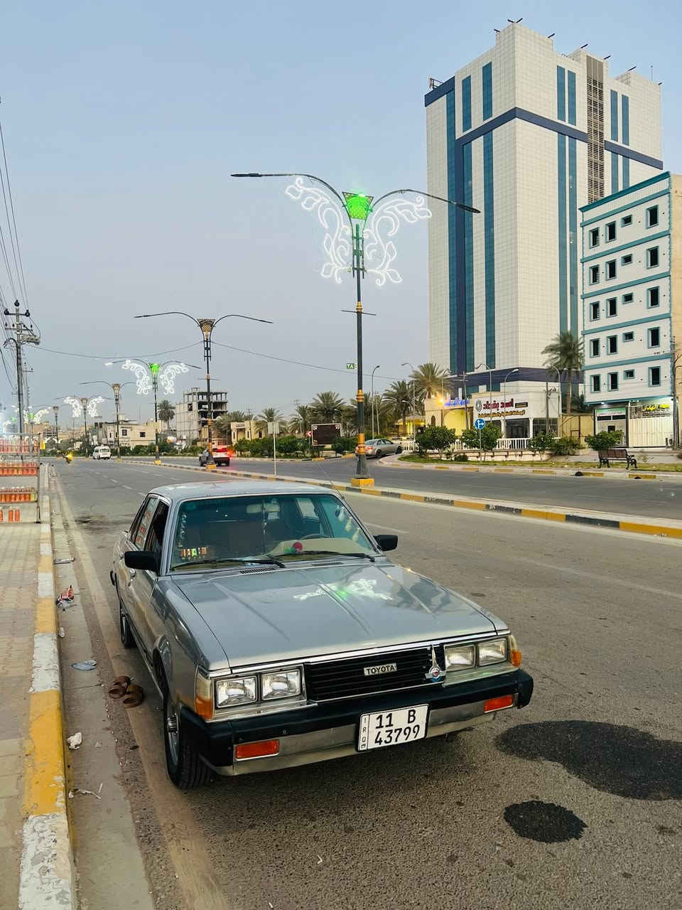 السلام عليكم للبيع كرونا 1981 رقم بغداد تحويل مباشر سياره جاهزه مكينه كير حداديه تخم تاير تبريد ترايك للبصره مانقصها برغي السعر ٤٨ وبيها مجال مكاني بابل محاويل قرب الكراج الاستفسار ***********

