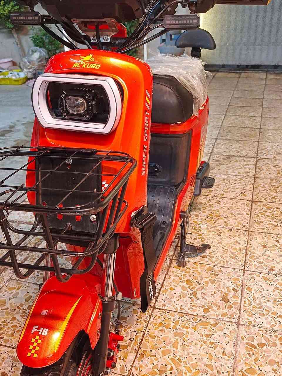 سلام عليكم
. 
. 
. 
. 
دراجة شحن 🔋⚡للبيع...  F16 
فول الفـول 👻
دراجة متكاملة مابيهاا لو نقص 
عقل رياضي 💪🏼
بطاريات عدد 5   .  80 فولت  32 امبير 
بطارية وينلي + شاحنة وينلي الاصلية 👊🏼
ملف 2000   👹
2 راكب 〽️
دبلات أمامي خلفي جديدة اصلي 💪🏼
جامرلغات بلادي نضيفة 
إشارة يمنة يسرة + رباعي 
نشرات لـيد أمامي خلفي الوان  🌈
لايت عالي ناصي 
هورن عـالي قويي 🔊
السعر 600 وبي مجال 
م/ مو شراي لاتعبني 👍🏼
للاستفسار أكثر خاص 
لاتعاملني هنا


**إذا كنت صاحب هذا الإعلان وتريد حذفه لأي سبب، رجاءا أرسل رسالة إلى الدعم الفني**