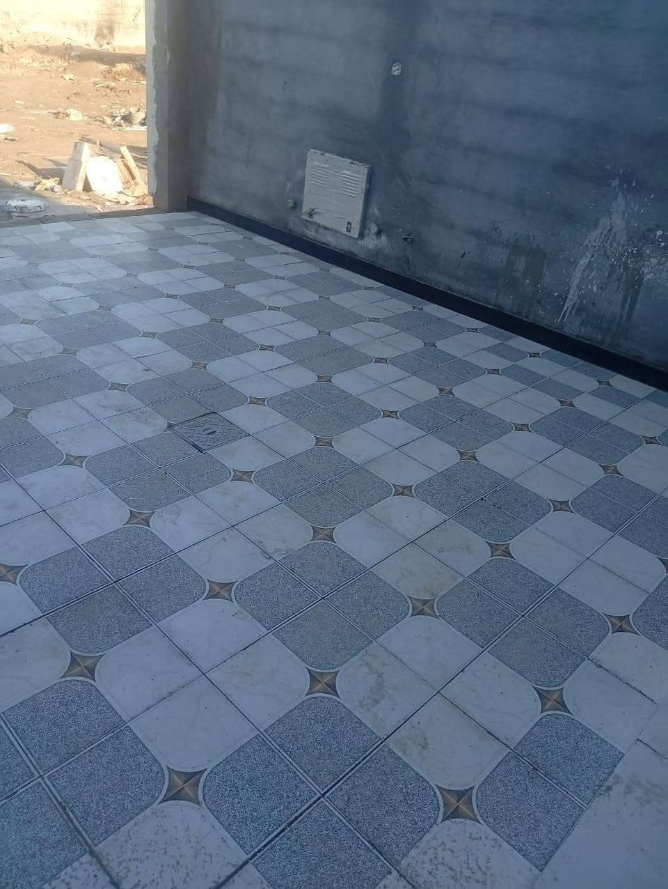 يتوفر 3 منازل مساحه كل منزل 140 طابو صرف زراعي العنوان الريان نزله النجار  مكاتبه ونسخه من الطابو وكاله محكمه للاستفسار***********
السعر65مليون قابل للتفاوض بغداد, العراق
