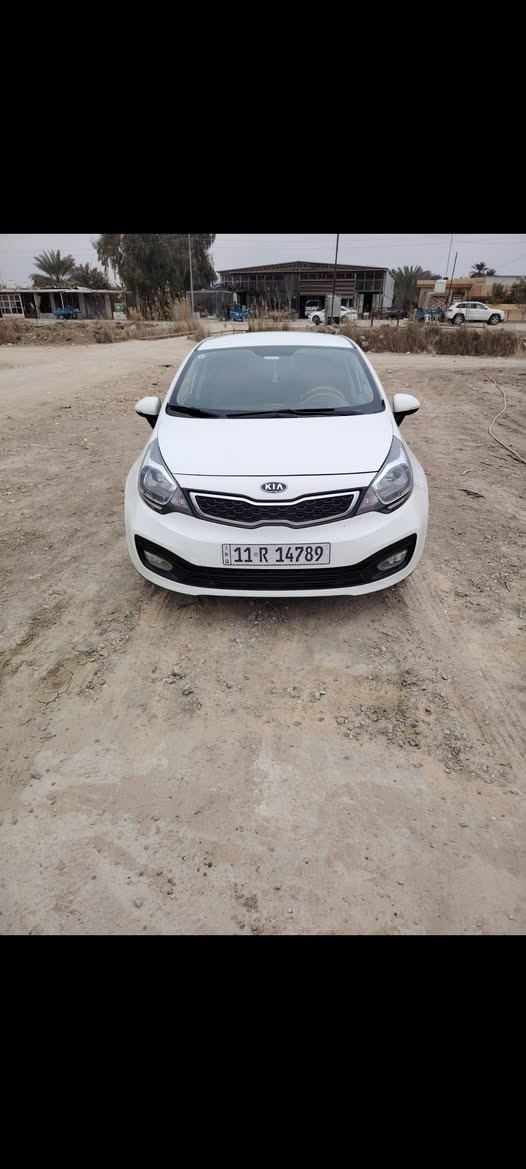 كيا ريو 2013 رقم بغداد بسمي كليزي خليجي مكفوله كفاله محرك 1600 من كلشي مكفول مري كرهبائي لد امامي لدخلفي
*********** /  سعر 98 وبيه مجال
