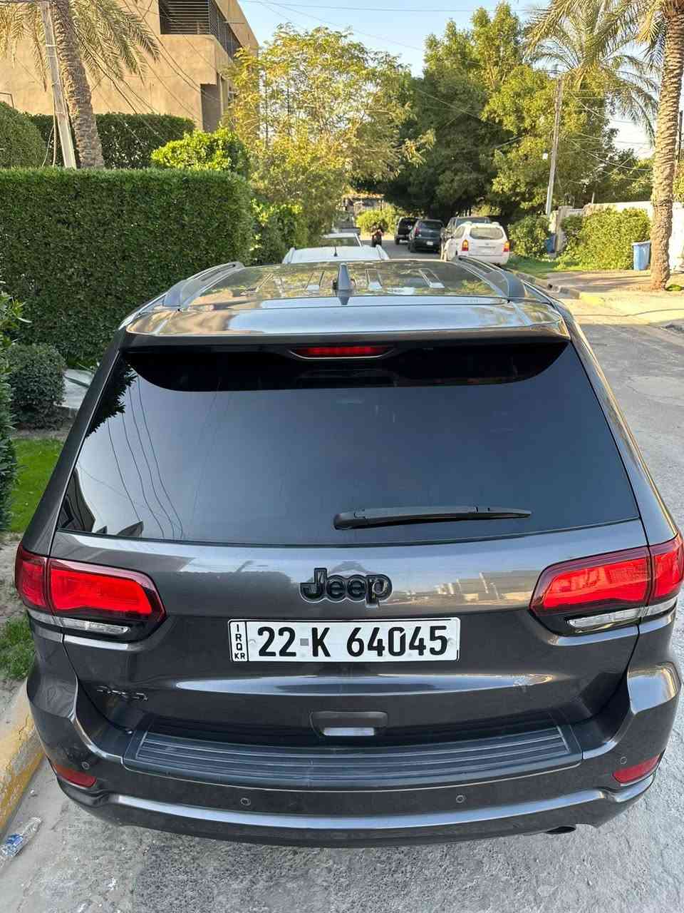 جيب بلاك توب
جيب لاريدو
مواصفات بلاك توب
موديل ٢١ امريكي /كندي الاصل 
ماشيه ٥٣ الف كيلو
رقم اربيل باسمي 
هزه جديده شهر ٥ ب٢٠٢٥
تشغيل عن بعد
جنطه كهرباء
كشن السائق كهرباء
لون السيارة حمامي رصاصي طوخ 
تخم تاير جيدجدا بلادي / سبير منازل 
توقف ذاتي
اطفاء ذاتي
رادار جانبي
ضرر السياره بنيد  / موجود صور السونار
فتحة البنزين تم تحويرها  تحت الكشن الخلفي لسهولة تبديل الفيت بم 
تحوي   دوسات جانبية خارجية / نيكل ستيل 
داخل السيارة اسود مواصفات بلاك توب 
نظام قيادة ذاتي وسبورت وجبلي رباعي 
فتحة سلايد 
تبريد قطعتين  امامي وخلفي فول 
وتدفئة 
محرك ٣٦٠٠ / ٦ سلندر 
الكرخ


**إذا كنت صاحب هذا الإعلان وتريد حذفه لأي سبب، رجاءا أرسل رسالة إلى الدعم الفني**