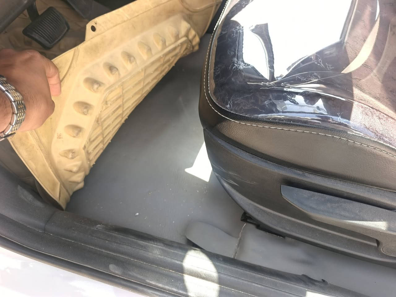 النترا موديل 2024 تجميع ماشيه 28الف
بيها تبديل قبق جنطه سنويه جديده بأسم شركه السعر135 مكانها نجف
الرقم‏‪***********‬‏
