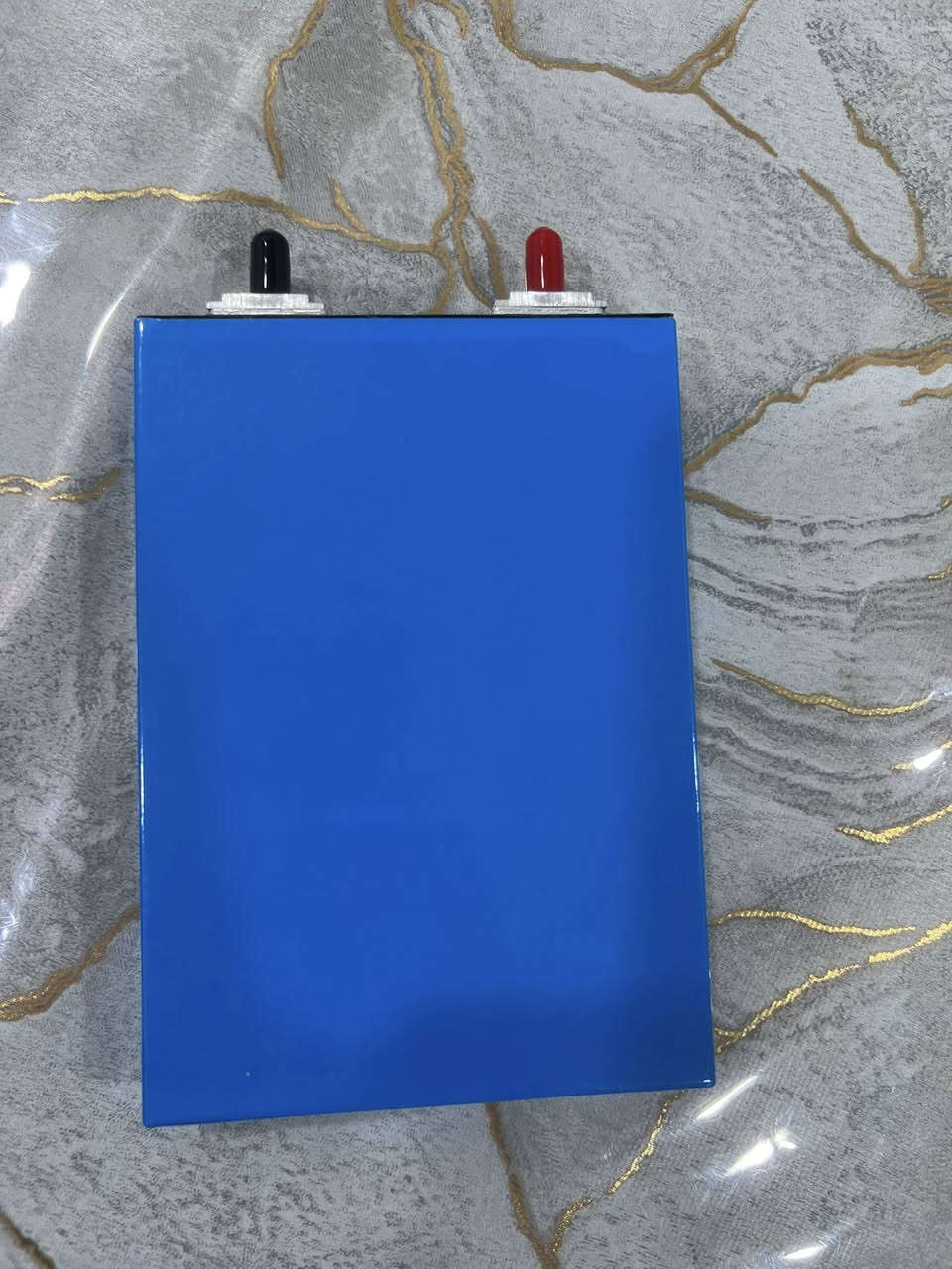 بطاريات ٥٠ امبير 3.2 فولت ٢٠ الف سعر البطارية للحجز والاستفسار راسلو عل واتس اب ***********
