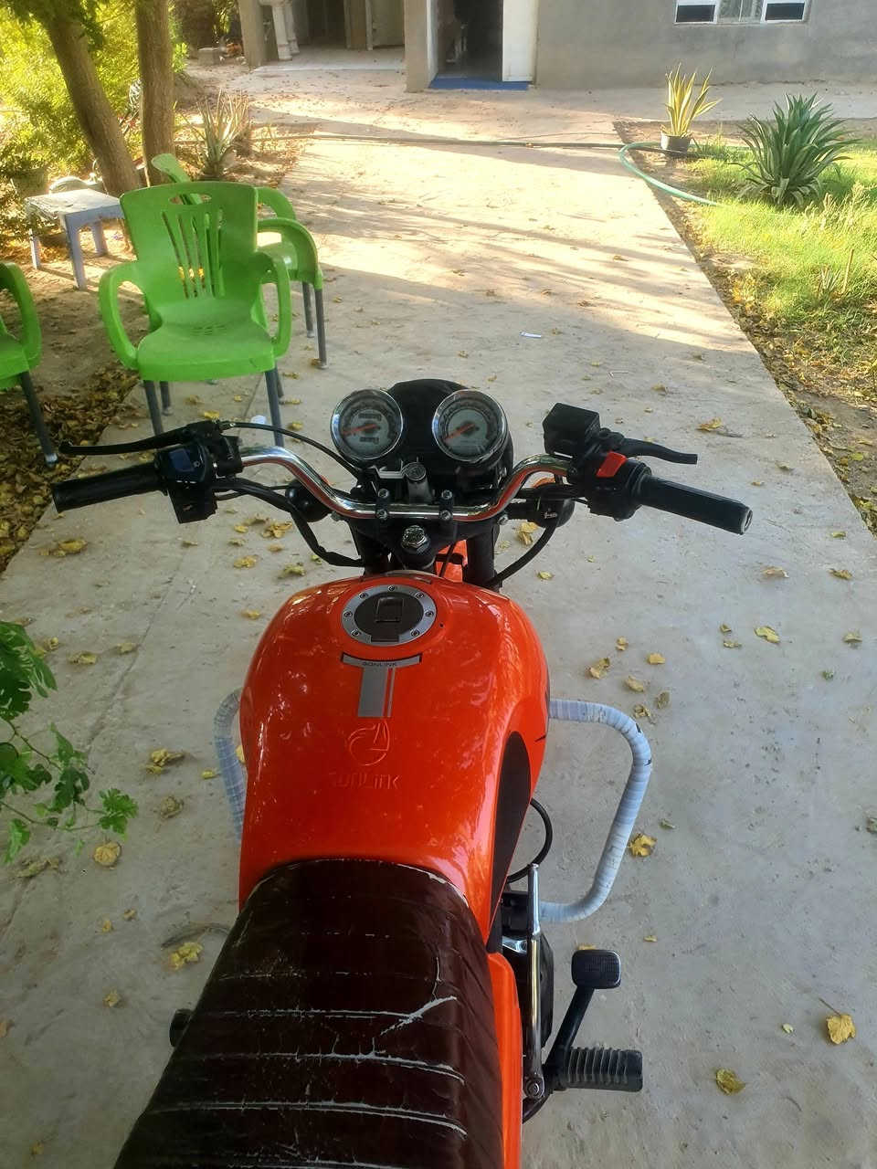 البيع موديل٢٢ سعر١٠٠٠وبيه مجال قليل مكفوله كفاله مكاني حمزه الغربي عوادل ***********
