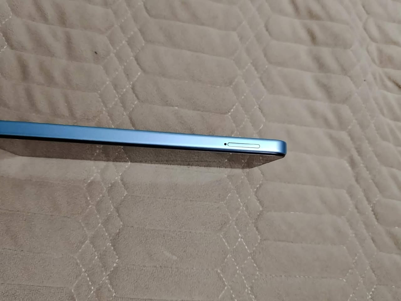 السلام عليكم جهاز تكنو للبيع مابي اي شي ولا مرة مصلح كلش نضيف وكل ملحقاته وياا بس ماعدى السماعات مو وياا السعرر على الخاص


**إذا كنت صاحب هذا الإعلان وتريد حذفه لأي سبب، رجاءا أرسل رسالة إلى الدعم الفني**