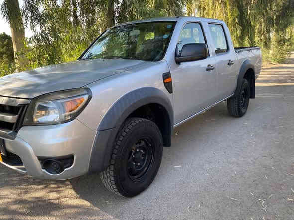 فۆرد رەنجەر مۆدیل ٢٠١١ گاز پەمپو نۆزڵ گێر مەکینە ئەکسل بەشەرت ٤ تایەی تازەیە بۆیاغی نیە کاڵ بونەوەی نیە سەیارەکە زۆر پاکە دەعامی بۆ دەعامی بەشەرت نرخی ١٠٧ کەمێک مەجال ژ.م***********/*********** رانية
