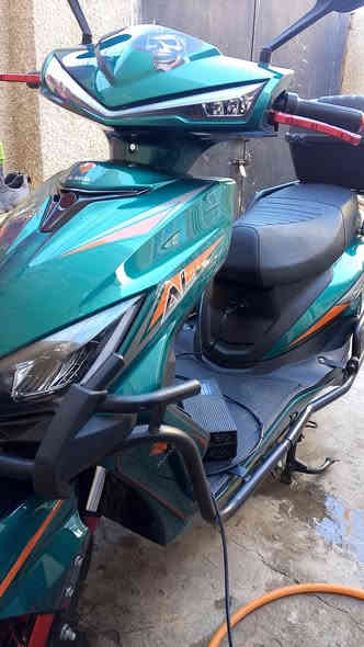 السلام عليكم دراجة شحن سكنس جبلي مدرع حجم كبير
يجي ست بطاريات حجم الجبير استخدام 20 يوم سعر 950 ألف مكاني بغداد الغزالية رقمي واتس *********** أو ‏‪***********‬‏
