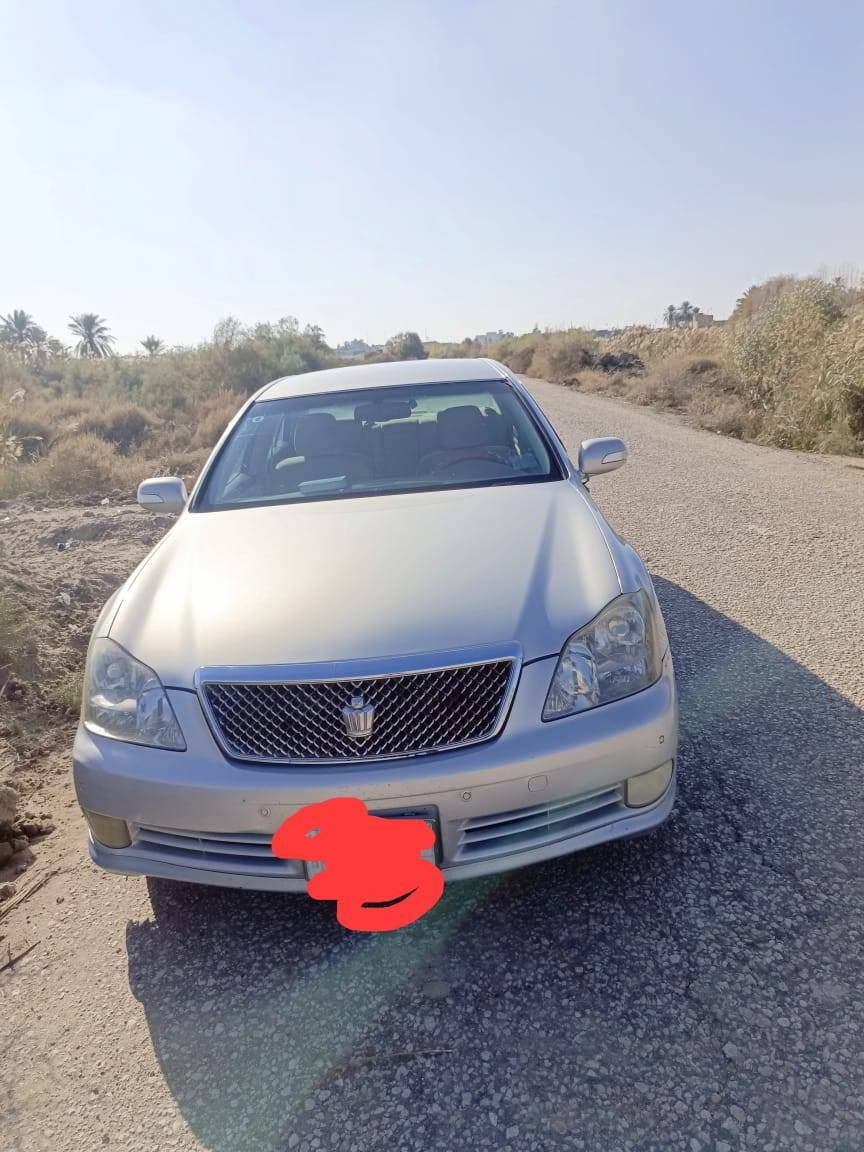 السلام عليكم ورحمة الله وبركاته                              شاهينه للبيع رقم بصره بأسمي سنويا 2026 شاصي 82 دكمتين بصمه سوده كريستال حساس امامي خلفي مري شفط جام يصعد ينزل بريمونت تحوير نجف فوك وجوه وبيه مواصفات هواي مكفوله من الكص ونقل الجثه والضربه بس بارد بالجاملغ الخلفي شخط زغير السعر 150للاتصال بالرقم***********العنوان الديوانية المهناويه
