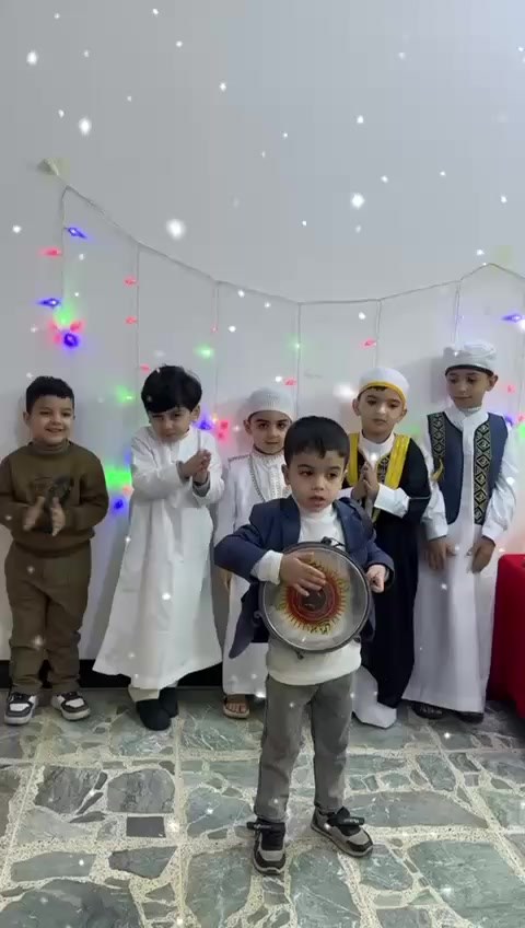 ✨ رمضان كريم من براعمنا الصغار ✨
أطفالنا يضيئون أيام الشهر الفضيل ببراءتهم وابتساماتهم 🌸
كل عام وأنتم بخير 💛
للحجز والاستفسار الاتصال على الارقام التالية :
***********
***********

‌‎📍#عنوان_الروضة : كوت/ تموز شارع الكورنيش بجوار دائرة ماء واسط
