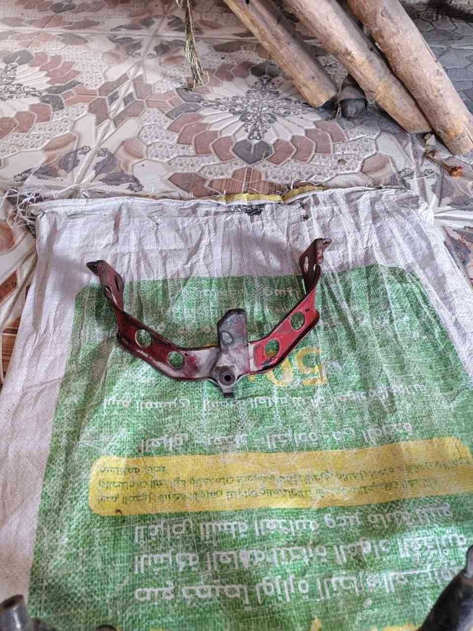 سلام عليكم شاصي ماكس عدله لبيع وياه مثلثه و سكان شاصي محكوك ونضيف شراي يجي خاص او ينتصل هاذ رقمي مكاني ناصريه المركز


**إذا كنت صاحب هذا الإعلان وتريد حذفه لأي سبب، رجاءا أرسل رسالة إلى الدعم الفني**