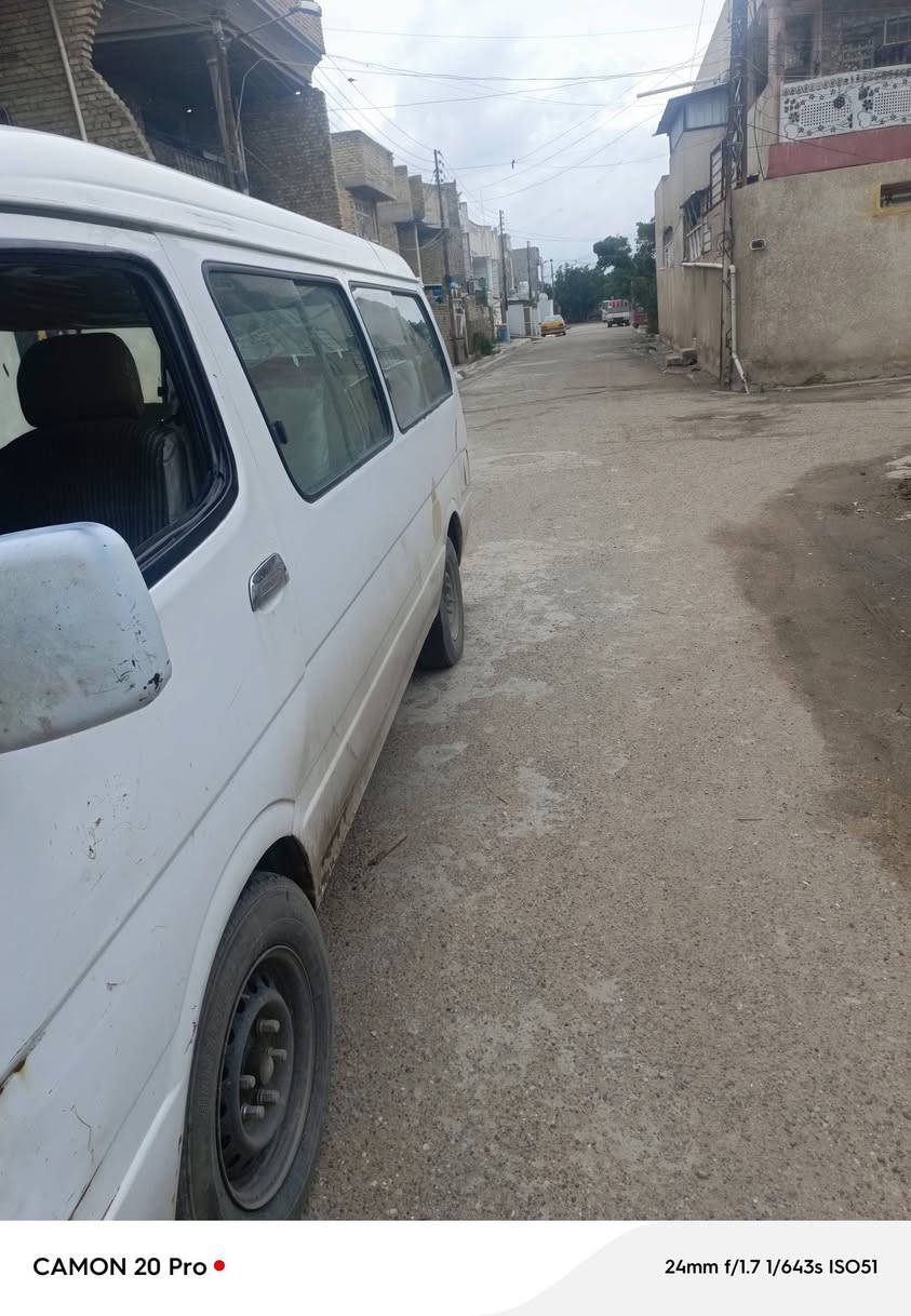 سلام عليكم جنبي اج وان موصليه سياره جاهزه محرك وكير وكسن مكفولات محرك لاتبخير ولا تنقيص صافيه سياره هستوني مبدل تخم تاير اصلي ونوزلات اصليه فيت بم وكهربايات شغاله بور جديد سياره خير من الله مال شغل سنويه بسم مواطن ماعليه اشارت حجز شراي ينصل *********** سعر 33  مكان بغداد فلكه حي النصر
