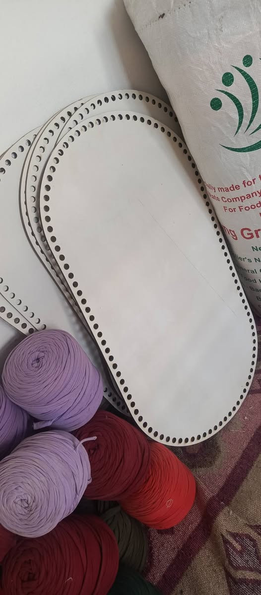 قواعد كريكوت وشلات وخيوط كليم للبيع وياهن اكسسوارات وسنارات مااريدهن بلاش


**إذا كنت صاحب هذا الإعلان وتريد حذفه لأي سبب، رجاءا أرسل رسالة إلى الدعم الفني**