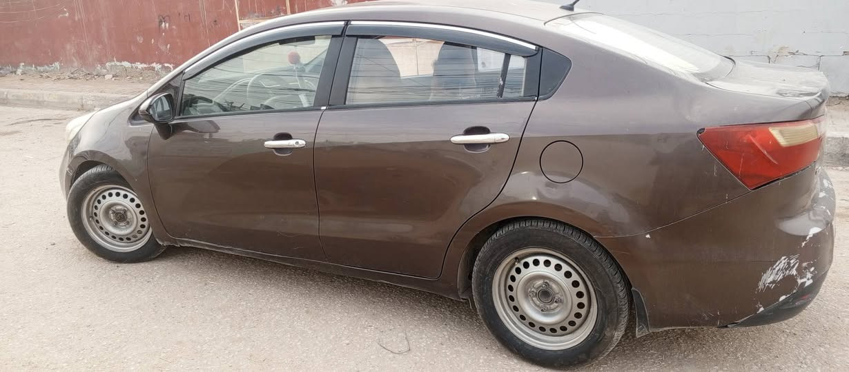 ريو 13  مكفوله من الضربه  مصبوغه حزام للجماليه 
وارد خليجي سياره جاهزه من كلشي 

رقم نجف مكان السياره وراعيها كربلاء 

‏‪0771 740 8173‬‏
