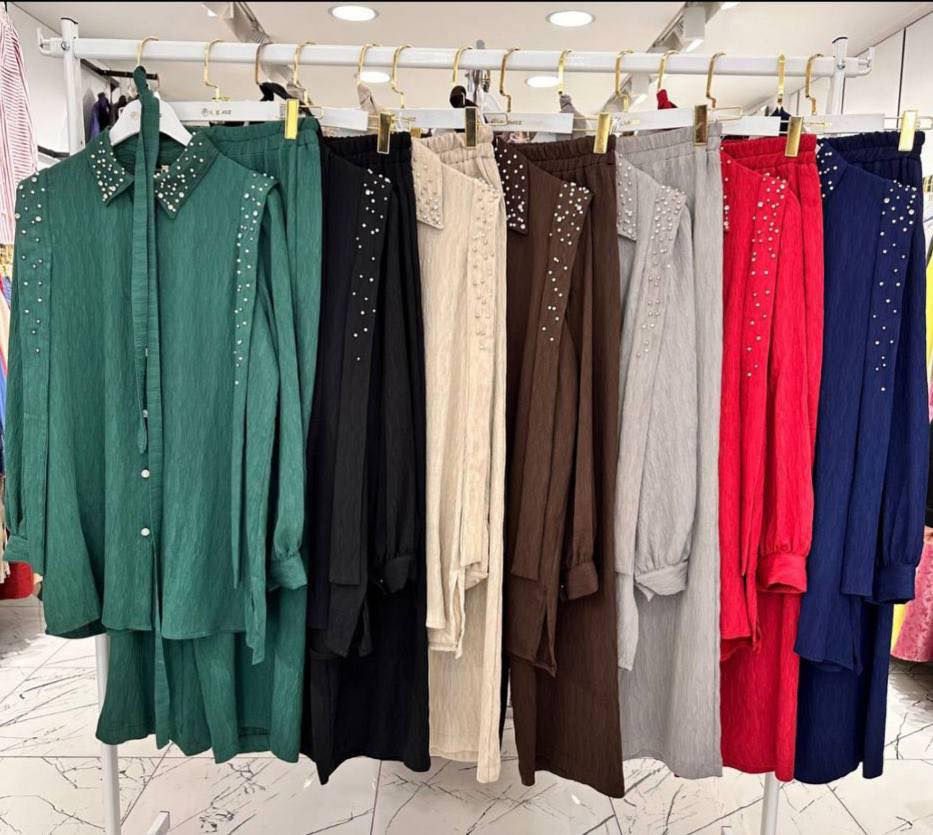 شروة اطقم قطعتين عدد 154 قطعة سيريات نظامي معا الوانهم 
الفساتين عدد 95 الاطقم 50 قطعة قياسات 38 لحد 46 
من أرقا الماركات السعر منهي دون فاتورة 12 دولار للحجز تواصل وتساب 00905380714942


**إذا كنت صاحب هذا الإعلان وتريد حذفه لأي سبب، رجاءا أرسل رسالة إلى الدعم الفني**