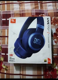 JBL 770 NC جديدة غير مستخدمة قطعة مال أمزون  يوجد توصيل التواصل خاص ما...