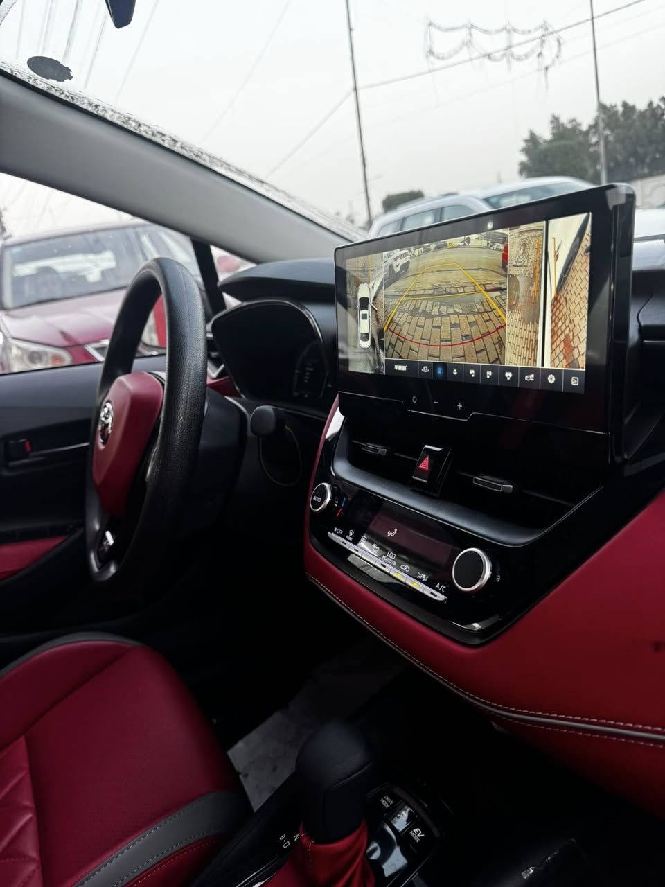 السلام عليكم
#كورلهs Gr 
زيرو سياره مرقمه بغداد بس راحت للمرور ورجعت مسافه الطريق  
داخل احمر بلادي 🛑🛑
مديل ٢٠٢٥ 
4كامرات 
فول مواصفات 
السعر 27مليون ✅
مكان السياره بغداد الحبيبيه 
رقم تلفون ***********☎️
