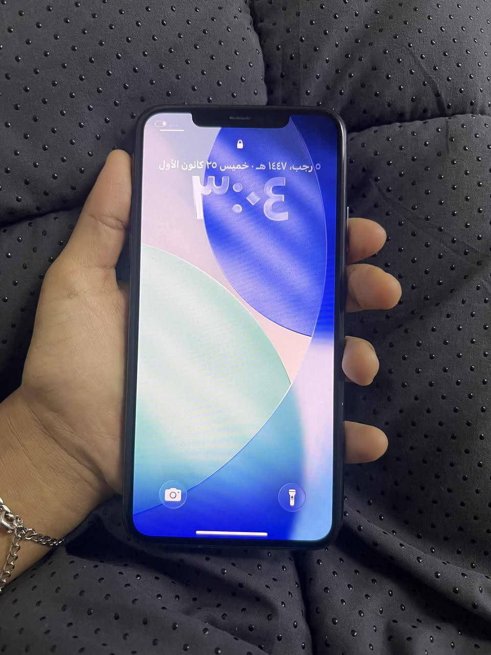 سلام عليكم جهاز 11 برو ماكس للبيع الجهاز مكفول من كلشي السعر 400 وبي مجال  اتصل ***********#*********** واتساب
