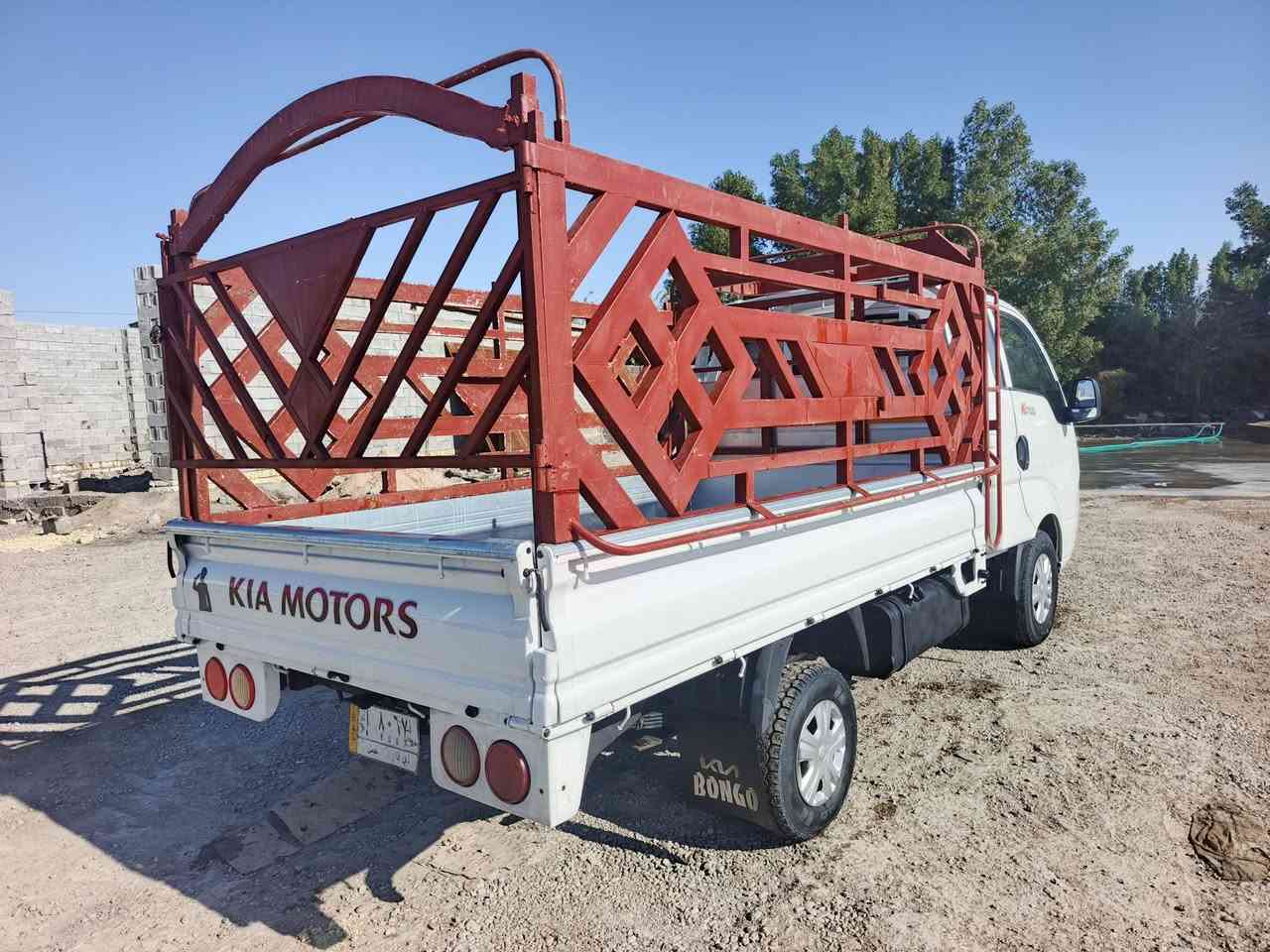 سلام عليكم كيا موديل 2013 رقم ذي قار بسمي تحويل مباشر سيارة جاهزه من كلشي     سنوية ل 28 سعر /90/ وبيه مجال بسيط عنوان الناصريه قضاء الرفاعي /***********
