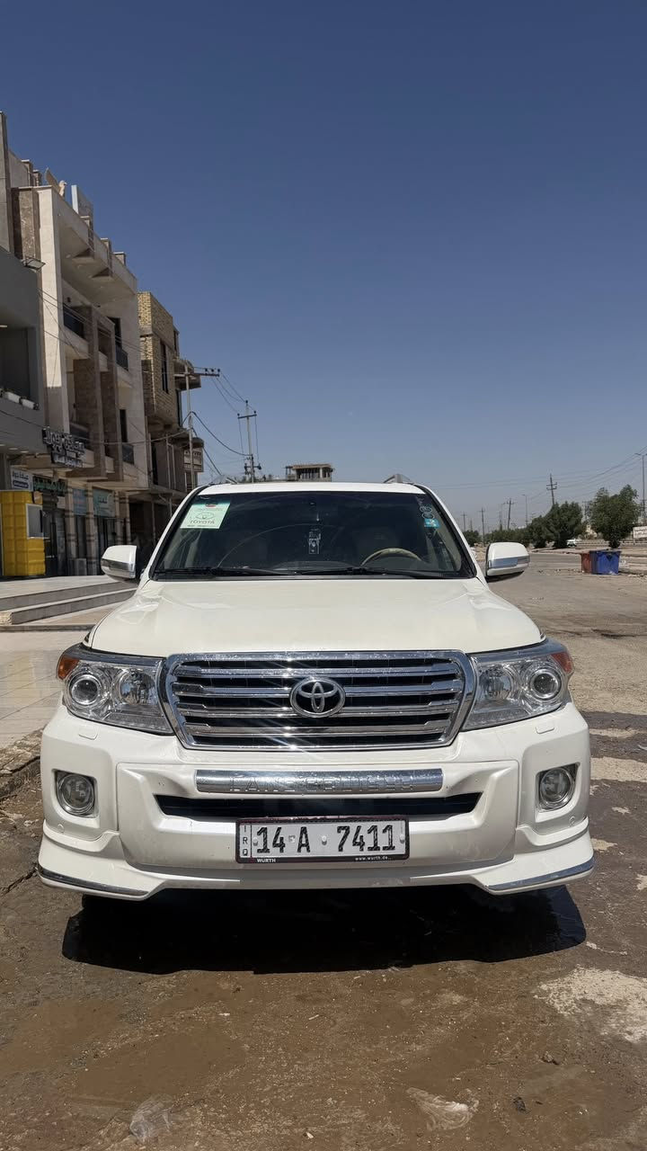 سلام عليكم للبيع موديل 2008 محدث 14 V8 
فول مواصفات منضومة تبريد جديدة
السيارة بالكارتون من كلشي حدادية تبريد كير مكينة 
تراي زيرو بشرط رقم بصره باسمي مكاني الديوانية 
السعر 250 وبيها مجال بيها صبغ الخطه مالتها بدون لافتح ولاضربة *********** مامتواجد على الإنترنت
