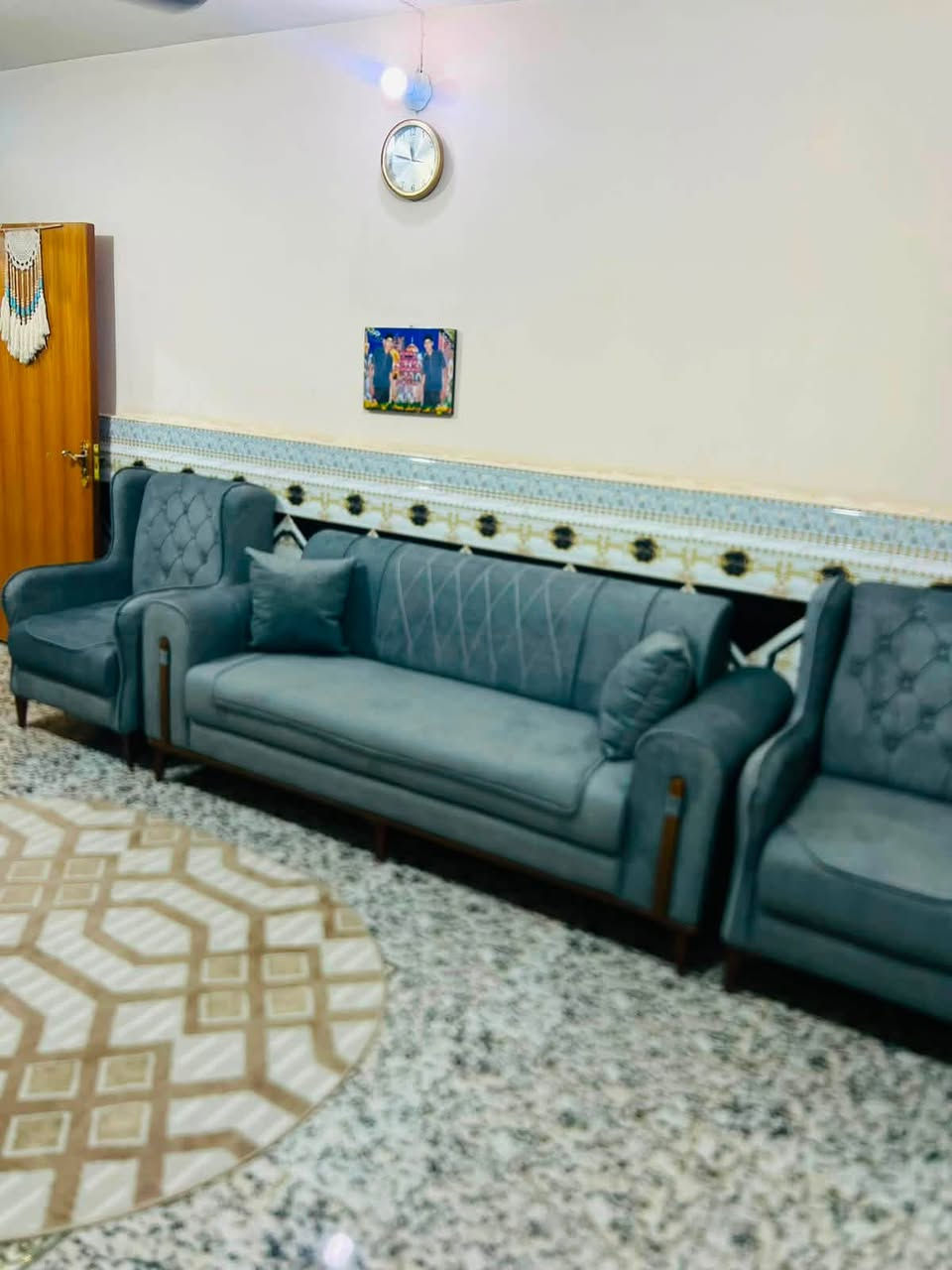 شغلنة  ل ست نور زبونتي الراقيه  الف عافية🤍🤍🤍🤍🤍🤍🤍🤍🤍🤍🤍🤍🤍🤍
ضمان ومتانه٥سنوات فعلي  (خشب إسفنج قماش )
((مجمع بيت الخاتون للمفروشات والأجهزة المنزلية ))
واتساب للاستفسار ***********
نتعامل بالقسط والنقد 
يوجد توصيل لكل أنحاء الصويرة

