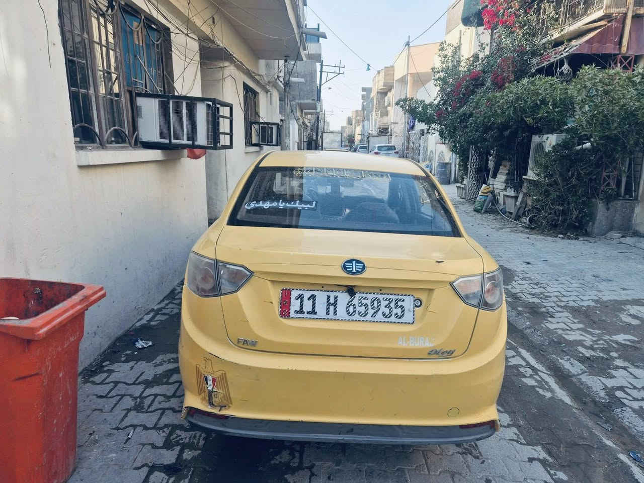 سلام عليكم 
فاو اولي موديل 14 استلام 23 حرة باسمي كفالة كير محرك تدفئة تبريد شواصي ما بيها معجون الكشر كدامك بالصور مصفرة هيئة غرامات السعر 40 و بي مجال للطيبين ***********
