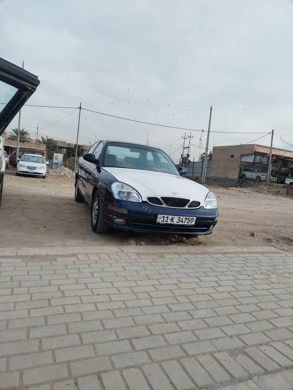 سلام عليكم لبيع مديل ٢٠٠١ رقم بغداد سياره جازه عنوان لصويره سعر٣٨ وبيه مجال ***********
