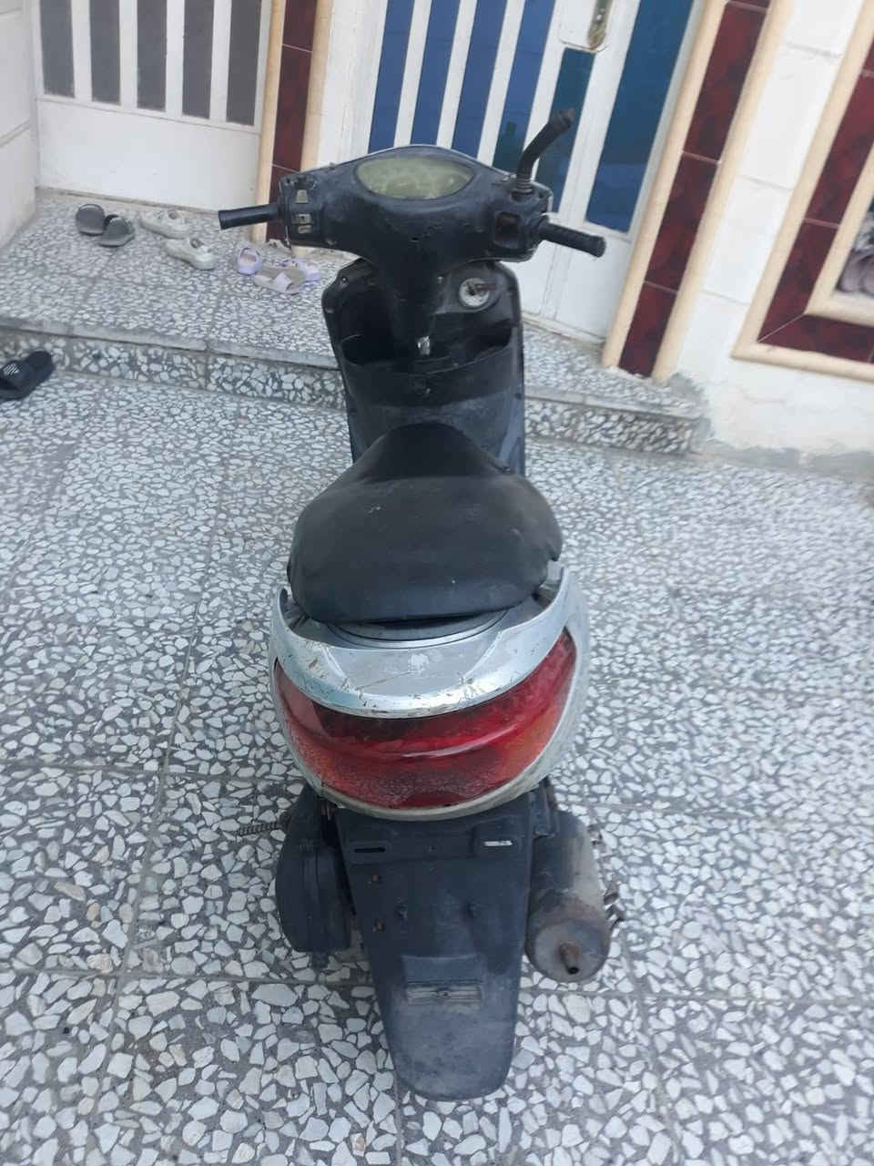 دراجة بريز شغالة تجفيت جديد شغالة هندر
كهربائيات طافية
السعر /225 الف وبيها مجال
المكان / بغداد حي اور ام الكبر والغزلان شارع ضغط 
رقم هاتف ***********
