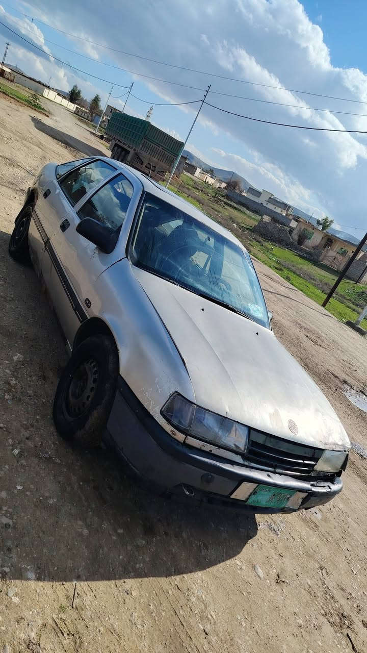 السلام عليكم ورحمة الله وبركاته
للبيع اوبل حجم 20
شرط كير عادي محرك شرط
رقم نينوى بسم عمي متوفي
العنوان موصل اخوكم ابوثامر
للاستفسار التصال على الأرقام
السعر 16ورقه وبي مجال
*********** ☎️
*********** ☎️
