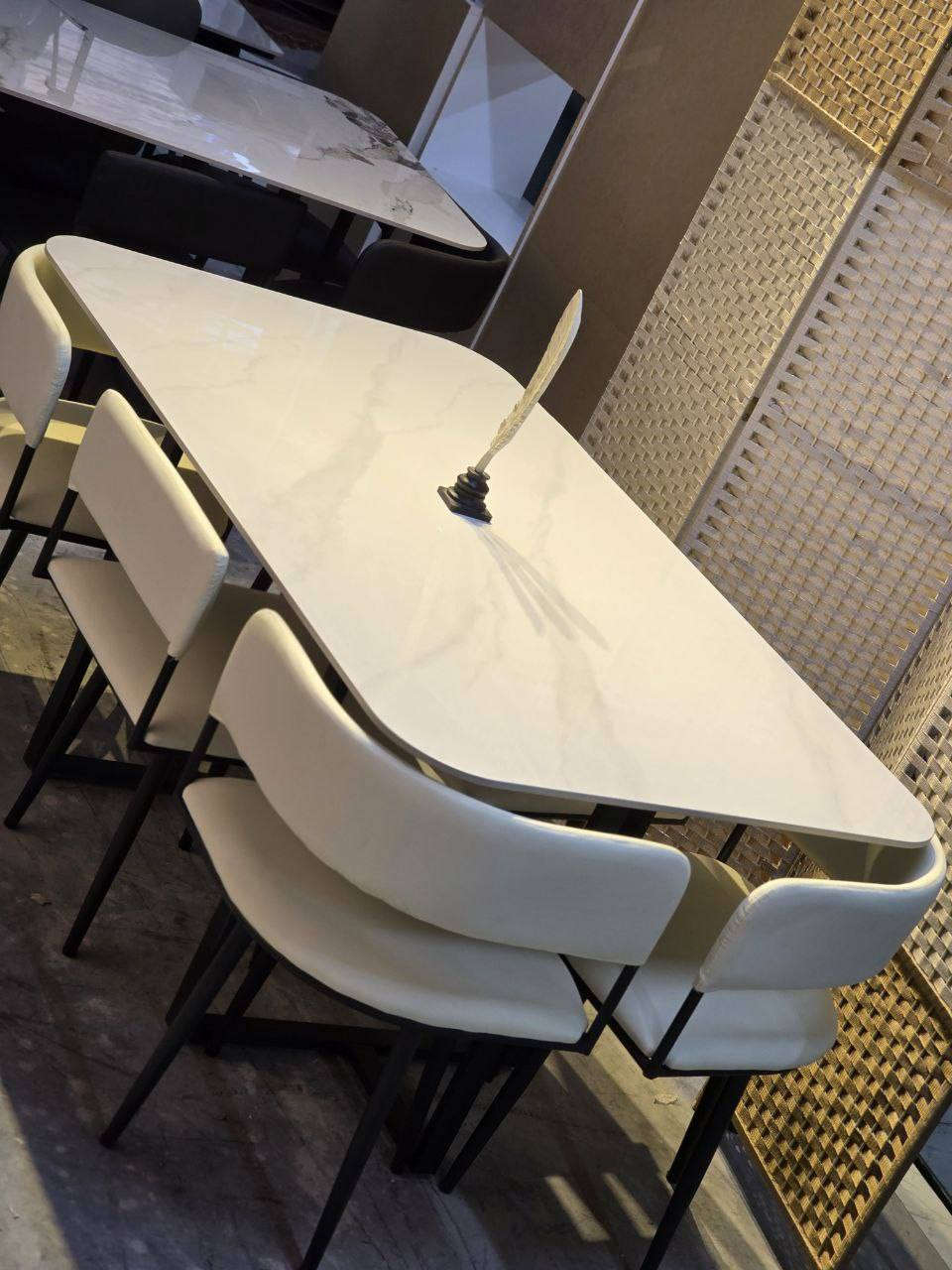 ميز_طعام 4/6 كرسي 
سطح مرمر ملمس ناعم 
ارجل حديد طبغ حراري 
قياس الميز: 6 كراسي 140*80  سم
وقياس 4 كراسي 120*80 سم 
المنشأ تركي الأصلي درجة أولى 
للحجز والاستفسار مراسلة الصفحه🌷
🚛🚛🚛🚛🚛🚛
تتوفر لدينا خدمة توصيل
كافه محافظات العراق


**إذا كنت صاحب هذا الإعلان وتريد حذفه لأي سبب، رجاءا أرسل رسالة إلى الدعم الفني**