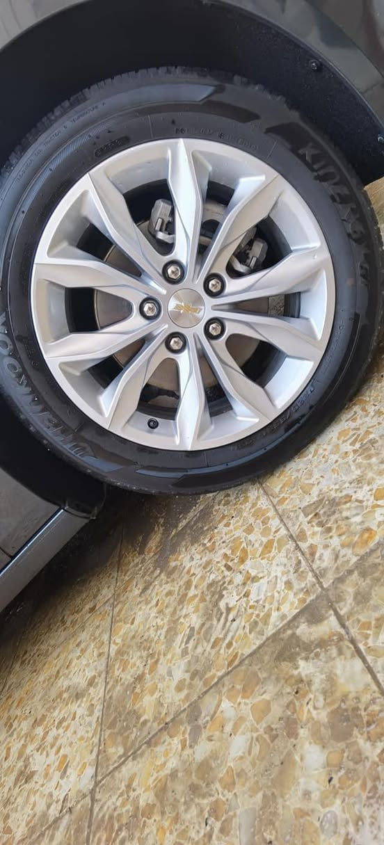 ماليبو 2020
سلام عليكم ماليبو 2020 السياره ماشيه 75الف  بصمه شاشه كاربلي داخلها احمر كشنات تدفئه وكهرباء تبريد قطعتين السياره حدثها موجود صوره هزه وفحص وسنويه كله جديد باسمي تحويل نفس اليوم مكاني النجف حي الامير سعرها 120 بيها مجال بسيط ***********
