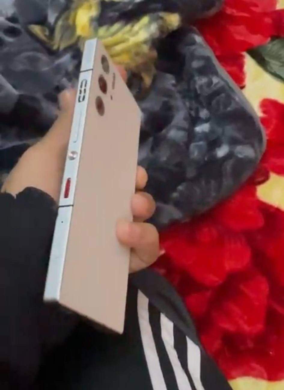 ريد مجك 9برو الذاكره 256 يدعم ببجي 120فريم جهاز نضيف كلش شخط مابي شاحنه اصليه كارتونه ويا السعر650 بي مجال شي قليل مكاني ايسر قوسيات


**إذا كنت صاحب هذا الإعلان وتريد حذفه لأي سبب، رجاءا أرسل رسالة إلى الدعم الفني**