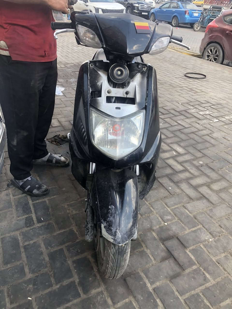 سلام عليكم دراجه سكنس مكينه مافتوحه بلاديه بس شوي ترتبي كفر بلادي سعره 350وبيه مجال عنواني طالبيه قرب مطعم حبايبنه/***********
