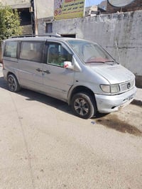 للبيع سيارة مارسيدس فيتو 6 راكب طويلة موديل 1998 محرك وكير اوتماتيك يا...