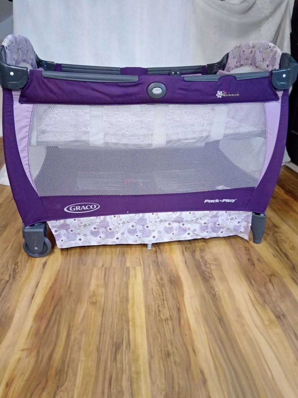 Hi everyone these baby items for sale all like new and very high quality brands ❤️❤️♥️Deliver available and thanks for admin


**إذا كنت صاحب هذا الإعلان وتريد حذفه لأي سبب، رجاءا أرسل رسالة إلى الدعم الفني**