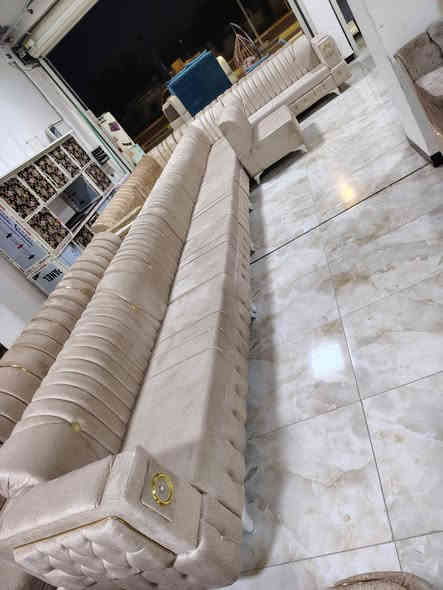 ⚜️👑 مجمع ابو بلاش للاثاث 👑⚜️.
وصلت حاويه تخم ديوان جديد 17مقعد خشب بلوك اسود ضمان سنتين السعر 550
جميع اللوان متوفر مختلف المديلات والقياسات صار عنده مراوس القديم بالجديد صار عدنه نضام القصد📌 العنوان كربلاء طريق الحر مجاور معمل الثلج  مقابيل الاتحاد الرياضي اي ستفسار الاتصال  يوجد واتساب 👈***********👉👈***********👉
