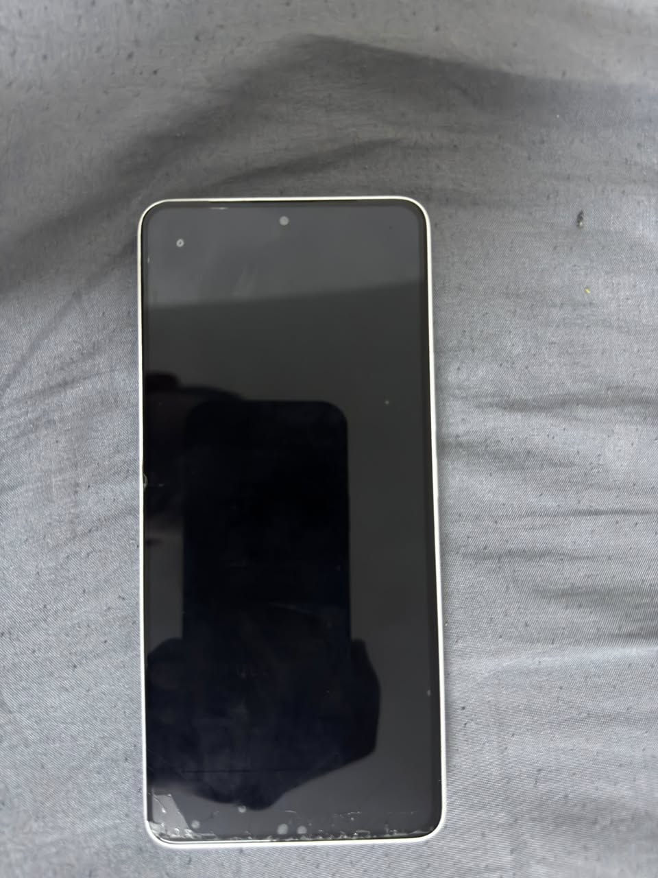 بوكو x6 5G
مواصفات معروفه 
يدعم١٢٠فريم ببجي 
سعره ٢٥٠بي قليل


**إذا كنت صاحب هذا الإعلان وتريد حذفه لأي سبب، رجاءا أرسل رسالة إلى الدعم الفني**