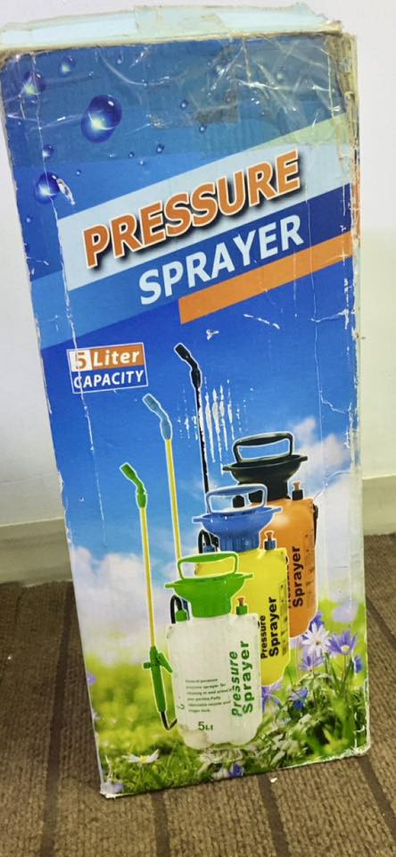مرشه يدويه تشتغل بالضغط 
٥لتر 
تستخدم بغسل السيارات ورش المبيدات 
جديده بس باكيتها تعبان بسبب النقل 
السعر عالخاص 
يوجد توصيل داخل بسمايه فقط


**إذا كنت صاحب هذا الإعلان وتريد حذفه لأي سبب، رجاءا أرسل رسالة إلى الدعم الفني**