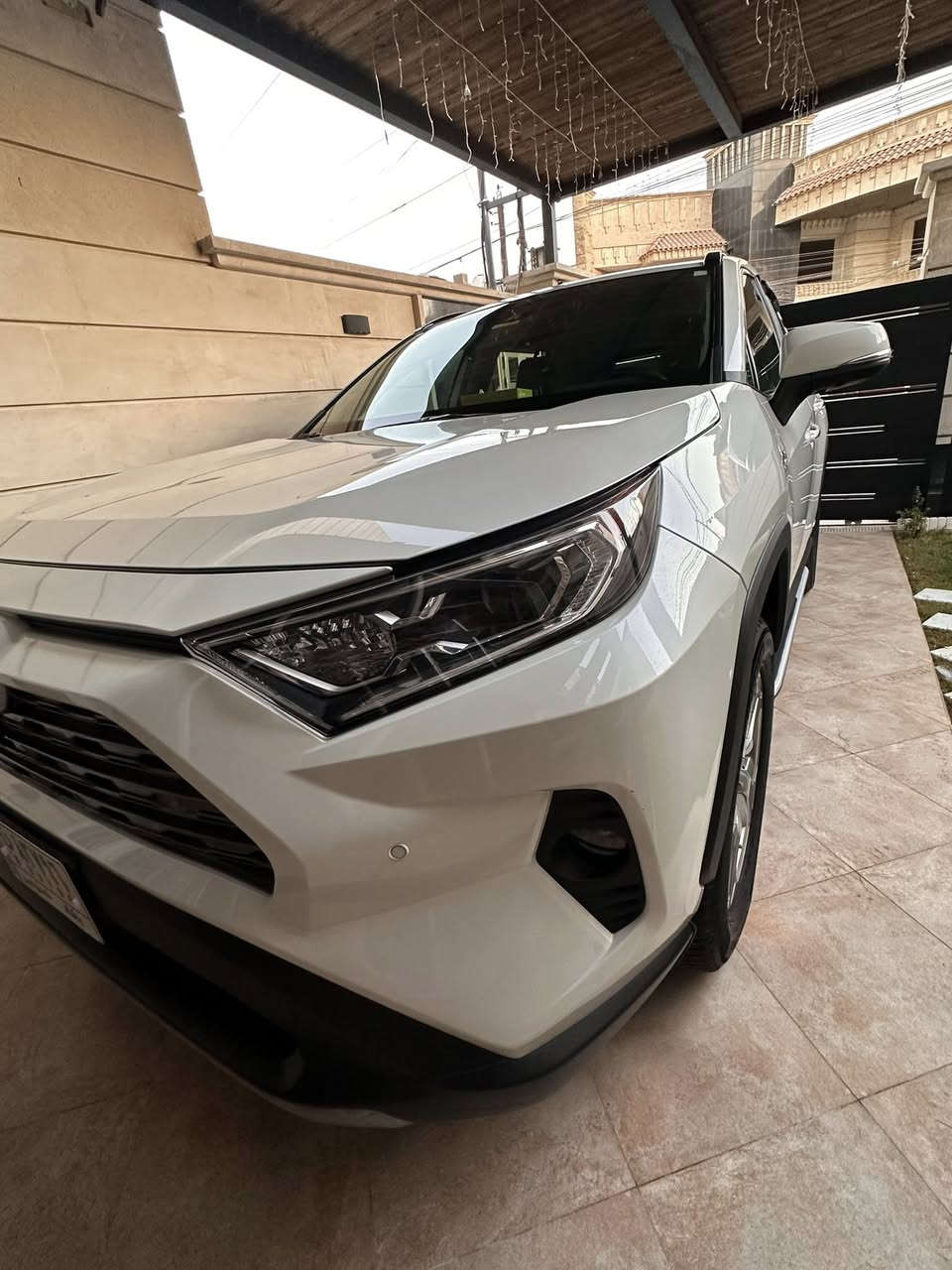 رافور هايبرد وارد أمريكي
موديل 2020 فئة Limited الفل كامل ✨
سيارة عملية، اقتصادية، ومواصفاتها معروفة من ناحية الراحة والصرفية والقوة 👌

✅ ماشية 90 ألف فقط
✅ حادث سابق تبديل جنطة خلفية نفس اللون
✅ نظيفة والاستخدام مرتب
✅ صرفية ممتازة واعتمادية عالية

السيارة جاهزة للمستخدم وما تحتاج شي إن شاء الله 🚘

📲 للتواصل واتساب فقط:
***********
